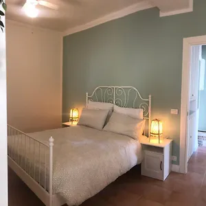 https://la-casa-di-ari.hotelitalianriviera.com